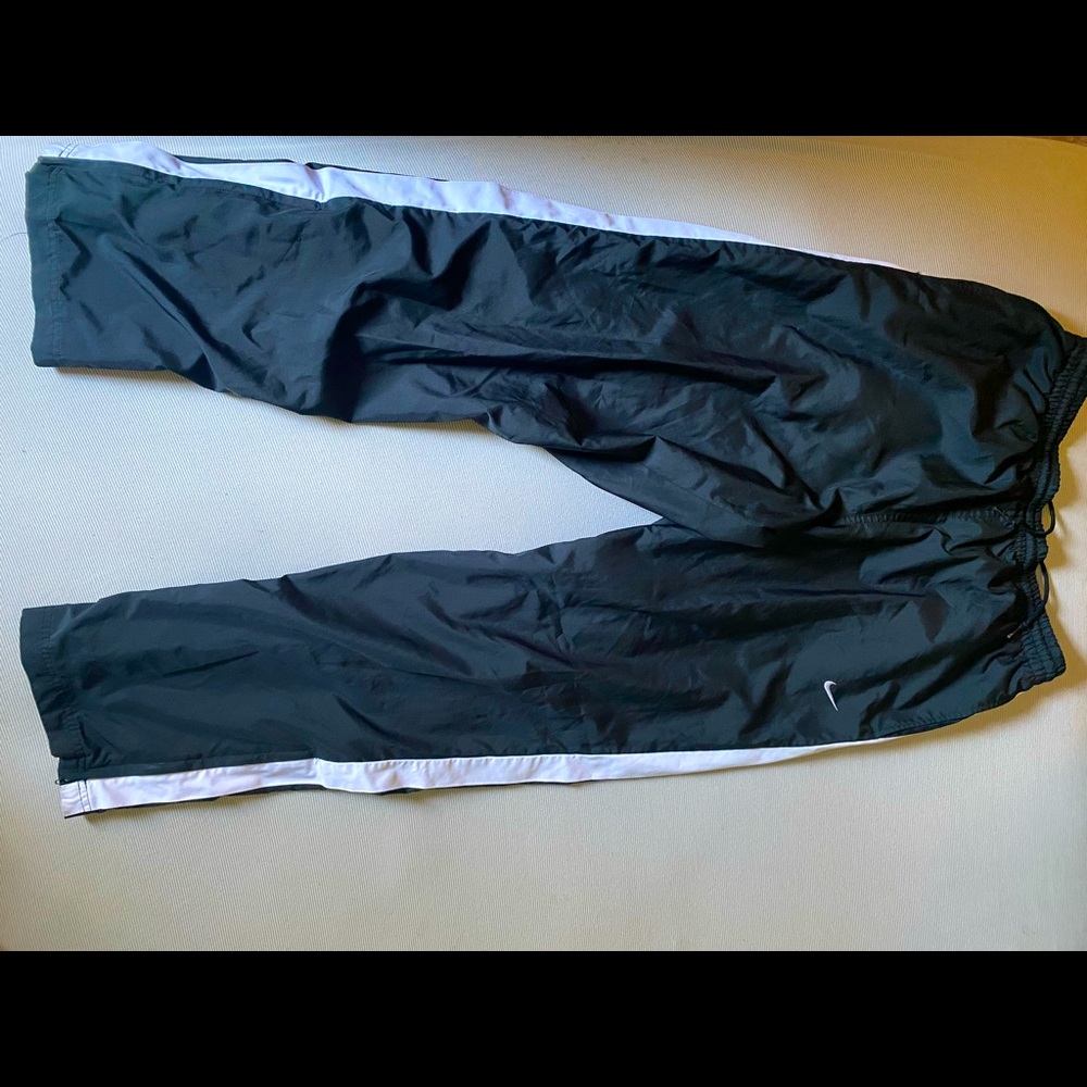 Mens Black Nike track pants Size medium